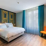 Marmont Hotel