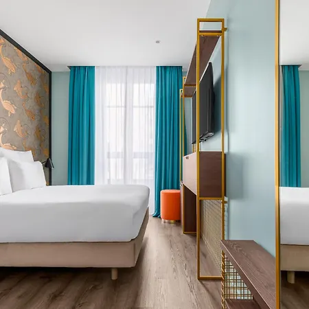 Hotel Marmont 4*