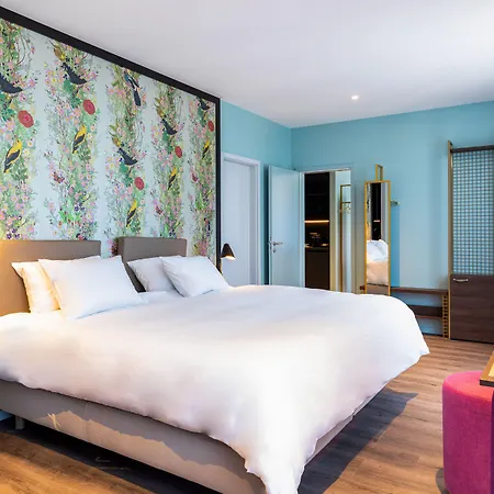 Marmont Hotel 4*